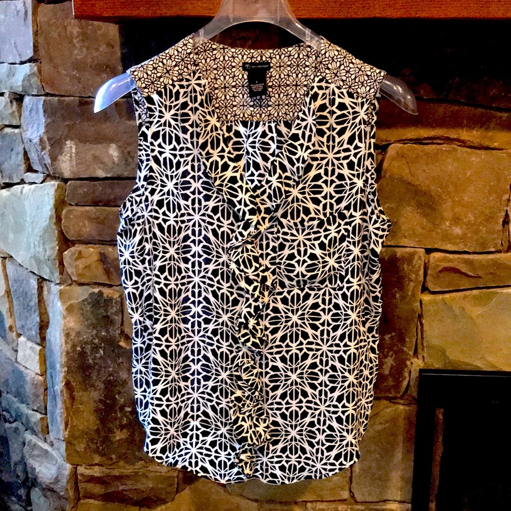 New Directions Ruffled Sleeveless Tank